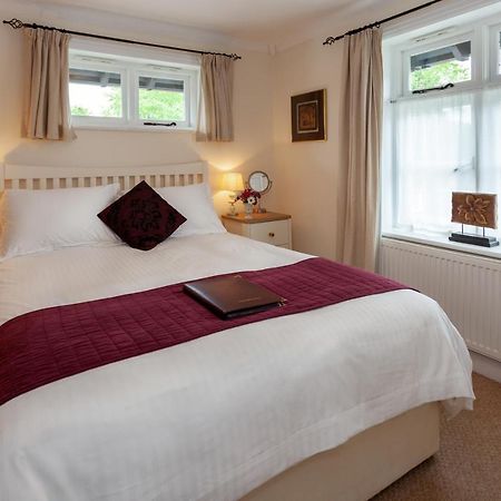 Avalon House B&B Lyndhurst Esterno foto