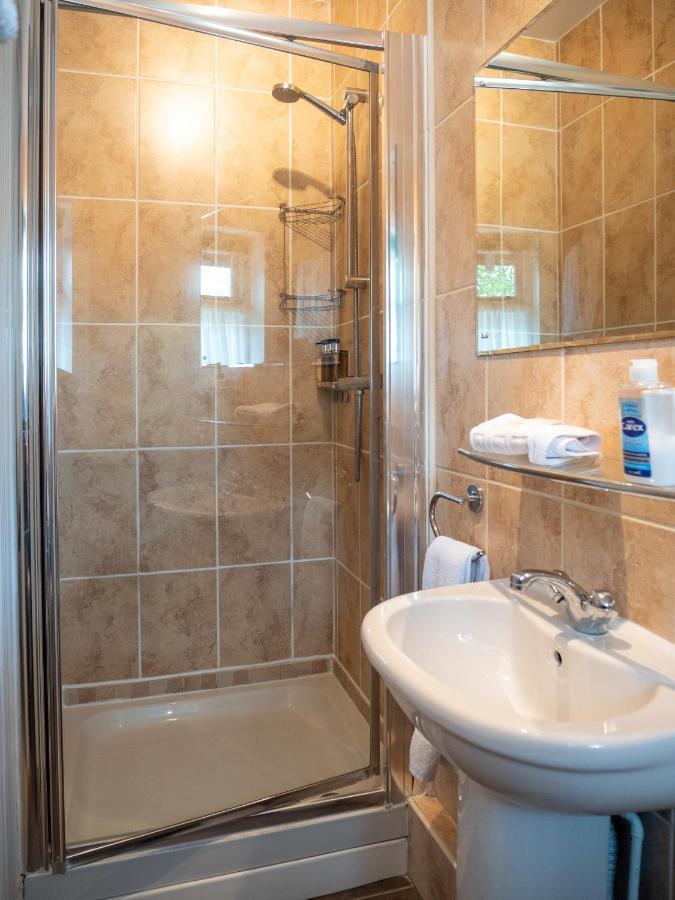 Avalon House B&B Lyndhurst Esterno foto